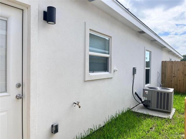 1420 Yankton Street 5, Alton, TX 78573