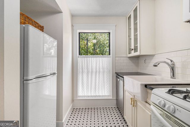 708 Woodcliff Drive, Atlanta, GA 30350