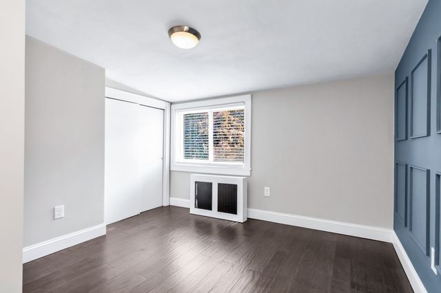 90 Gilbert St, Lawrence, MA 01843