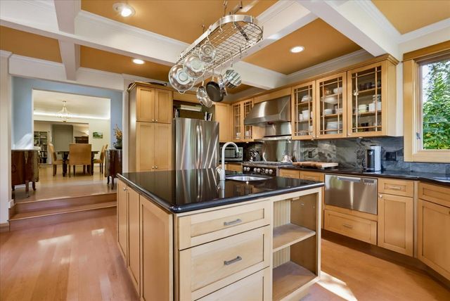 124 Grove St, Nevada City, CA 95959