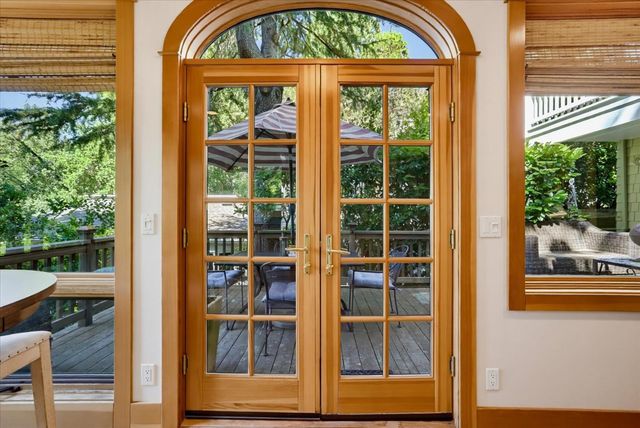 124 Grove St, Nevada City, CA 95959
