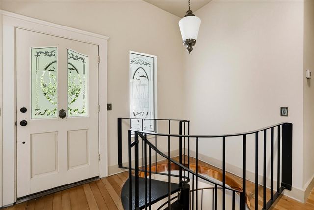 124 Grove St, Nevada City, CA 95959