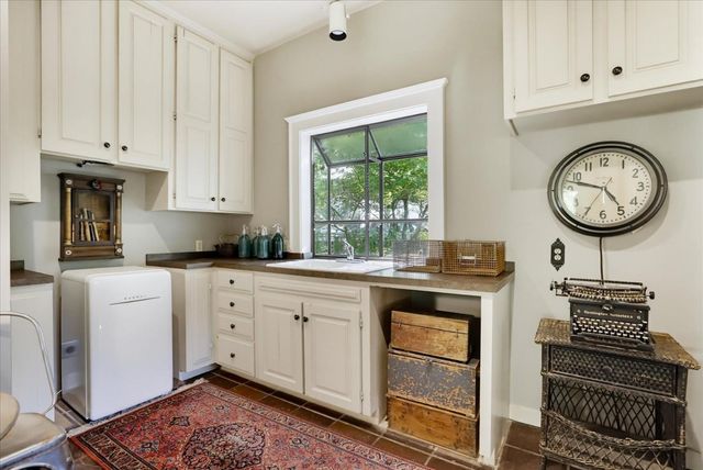 124 Grove St, Nevada City, CA 95959