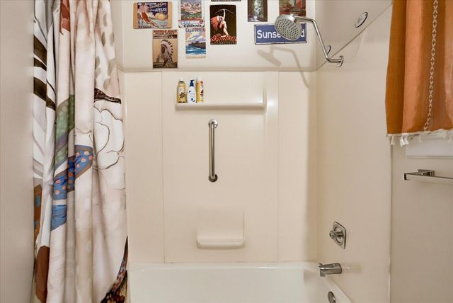 124 Grove St, Nevada City, CA 95959