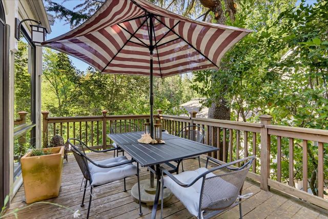 124 Grove St, Nevada City, CA 95959