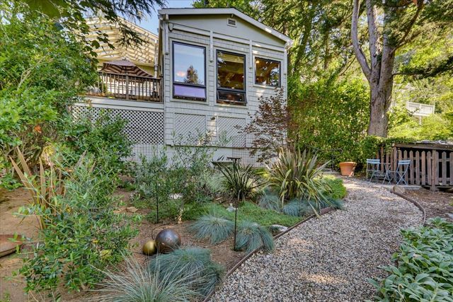 124 Grove St, Nevada City, CA 95959