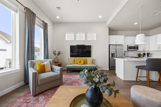 2323 Warhol Way, Houston, TX 77091