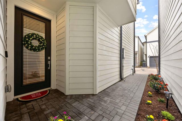 2323 Warhol Way, Houston, TX 77091