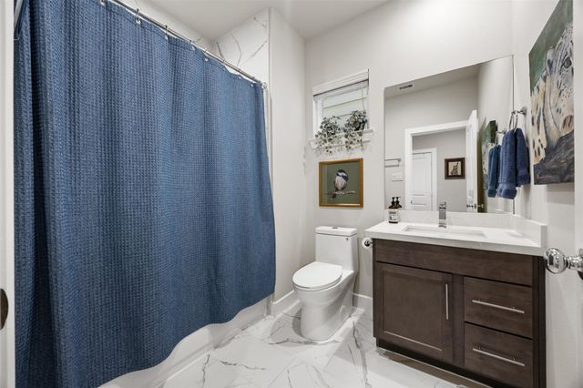 2323 Warhol Way, Houston, TX 77091