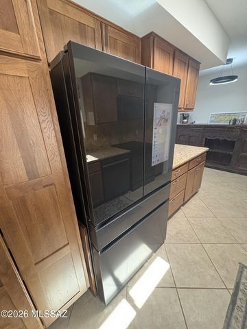 1211 N Paseo Del Cervato, Green Valley, AZ 85614