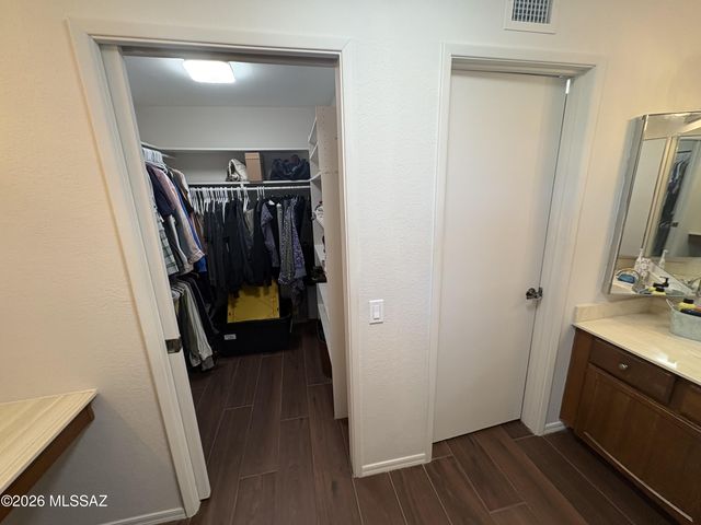 1211 N Paseo Del Cervato, Green Valley, AZ 85614