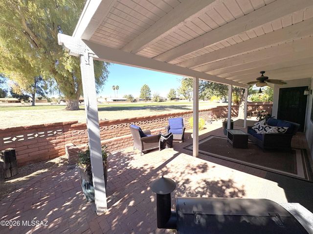 1211 N Paseo Del Cervato, Green Valley, AZ 85614