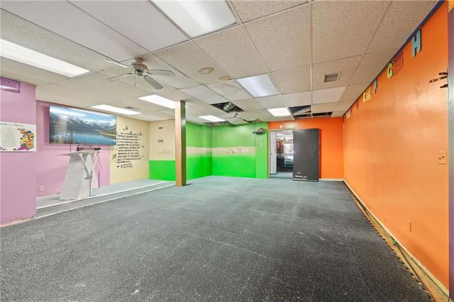 3800 Agnes Avenue, Kansas City, MO 64130