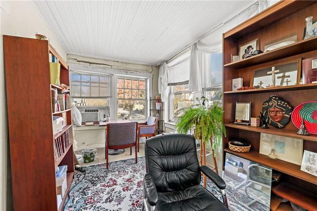 3800 Agnes Avenue, Kansas City, MO 64130