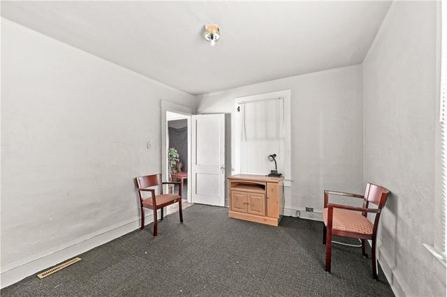 3800 Agnes Avenue, Kansas City, MO 64130