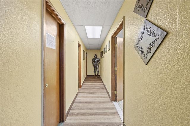 3800 Agnes Avenue, Kansas City, MO 64130