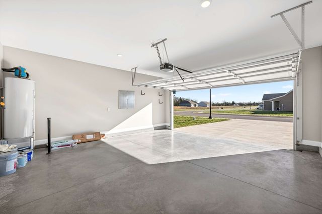 2715 Gertie Dr, Murfreesboro, TN 37127