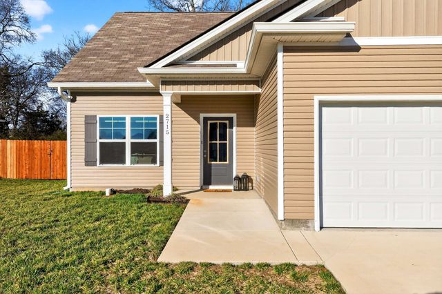 2715 Gertie Dr, Murfreesboro, TN 37127