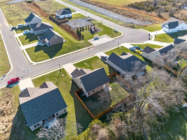 2715 Gertie Dr, Murfreesboro, TN 37127