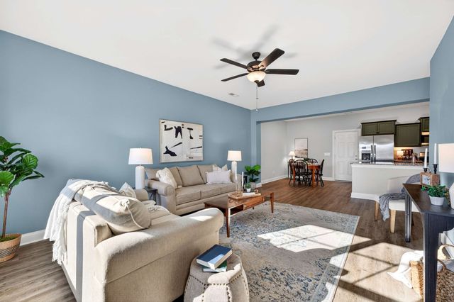 2715 Gertie Dr, Murfreesboro, TN 37127