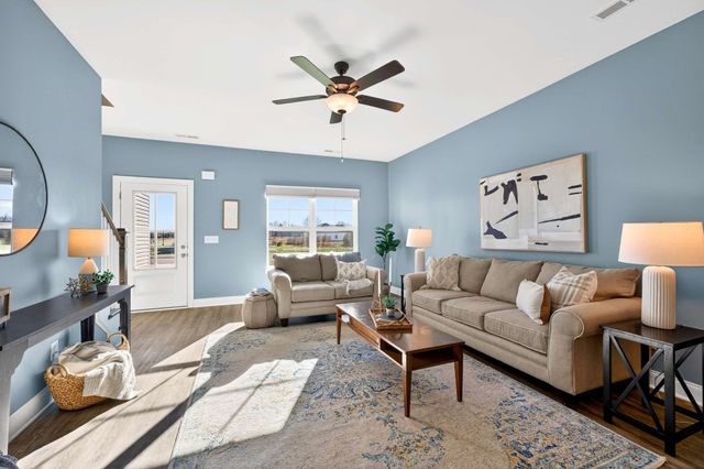 2715 Gertie Dr, Murfreesboro, TN 37127