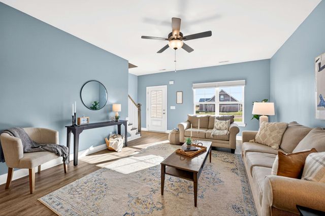 2715 Gertie Dr, Murfreesboro, TN 37127