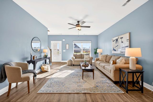 2715 Gertie Dr, Murfreesboro, TN 37127