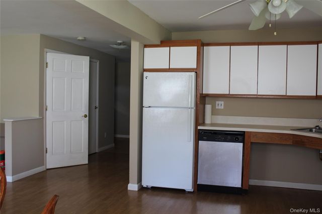 69 Appel Drive E, Shirley, NY 11967