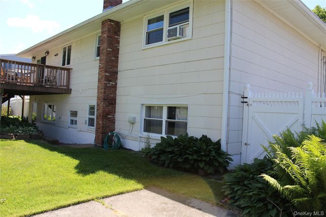 69 Appel Drive E, Shirley, NY 11967