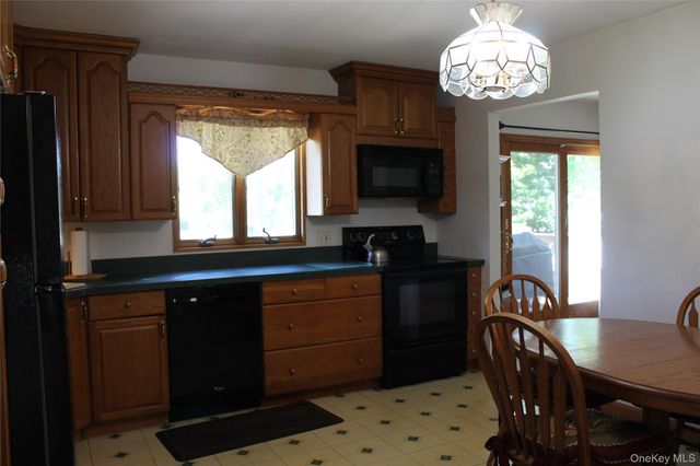 69 Appel Drive E, Shirley, NY 11967