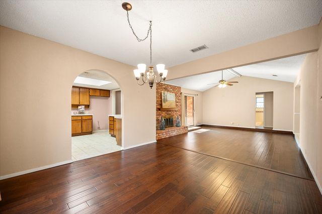 308 Rhineland Road, Benbrook, TX 76126