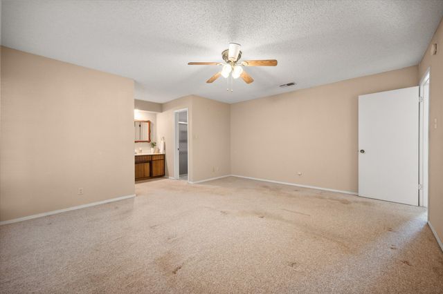 308 Rhineland Road, Benbrook, TX 76126