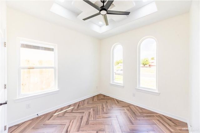 9118 N 25th Lane, Mcallen, TX 78504