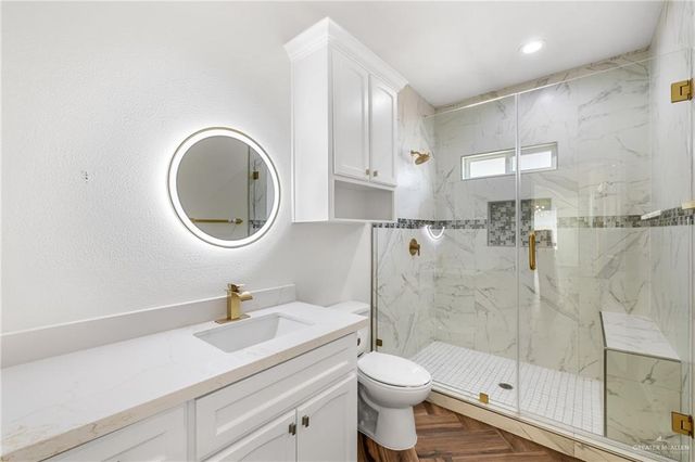 9118 N 25th Lane, Mcallen, TX 78504