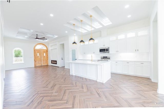 9118 N 25th Lane, Mcallen, TX 78504