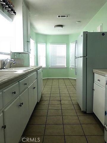 508 El Prado, Bakersfield, CA 93304