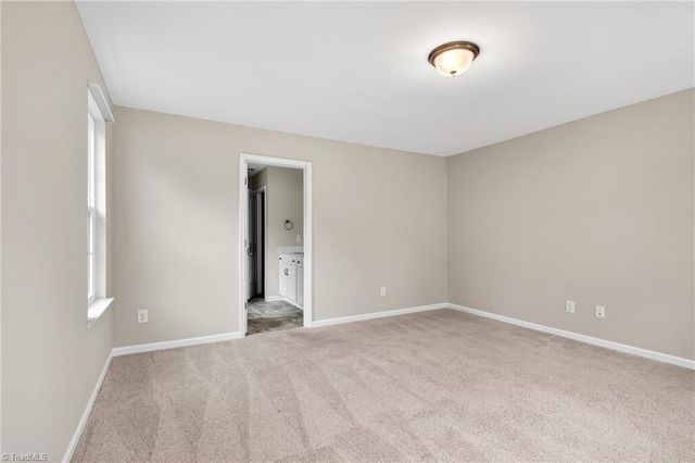 4220 Canter Creek Lane, High Point, NC 27262