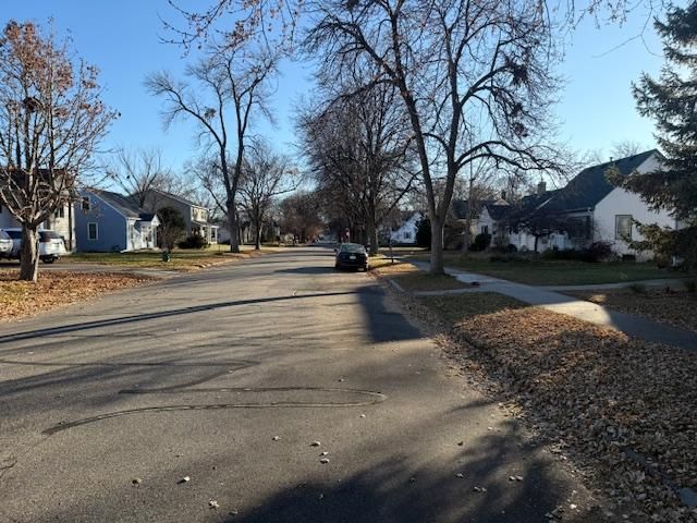 4125 Perry Avenue N, Robbinsdale, MN 55422