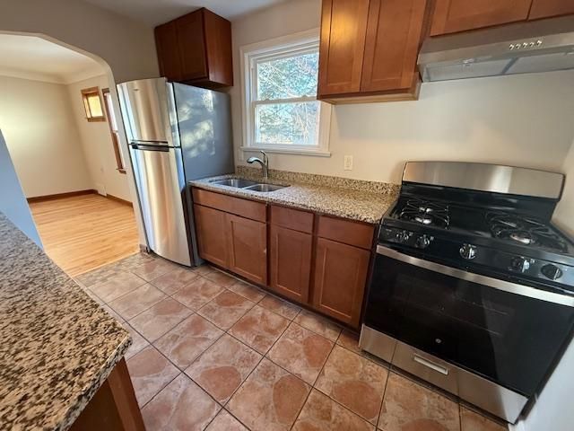 4125 Perry Avenue N, Robbinsdale, MN 55422