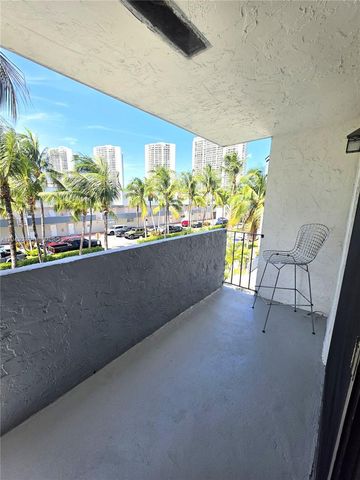 3582 NE 171st Street 307, North Miami Beach, FL 33160