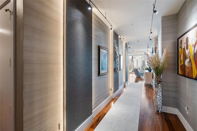 540 N TAMIAMI TRAIL 702, Sarasota, FL 34236