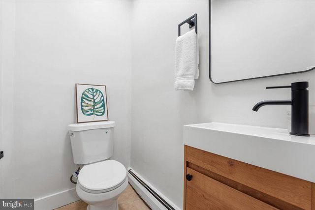 1830 FLINTLOCK CIR, Lansdale, PA 19446
