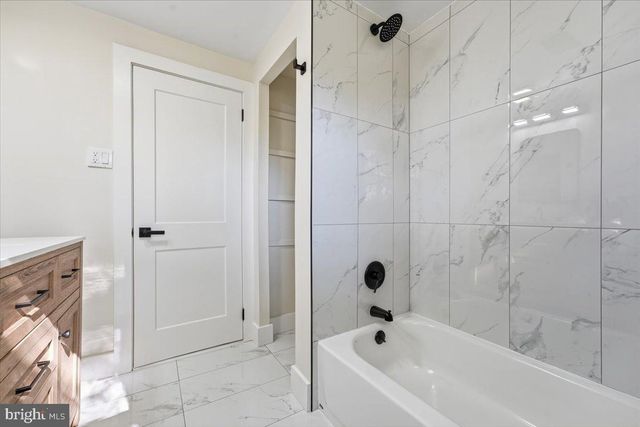 1830 FLINTLOCK CIR, Lansdale, PA 19446