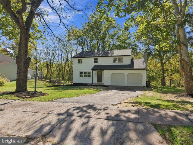 1830 FLINTLOCK CIR, Lansdale, PA 19446