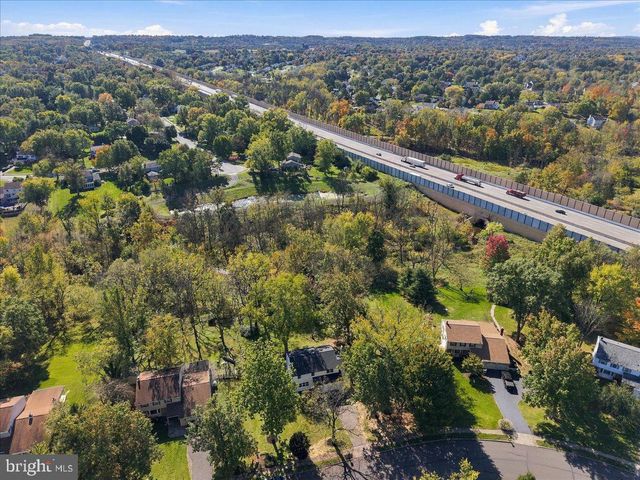1830 FLINTLOCK CIR, Lansdale, PA 19446