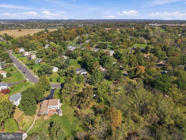 1830 FLINTLOCK CIR, Lansdale, PA 19446