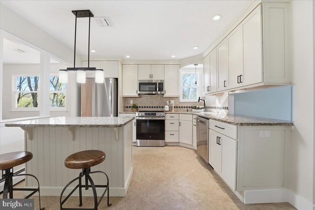 1830 FLINTLOCK CIR, Lansdale, PA 19446