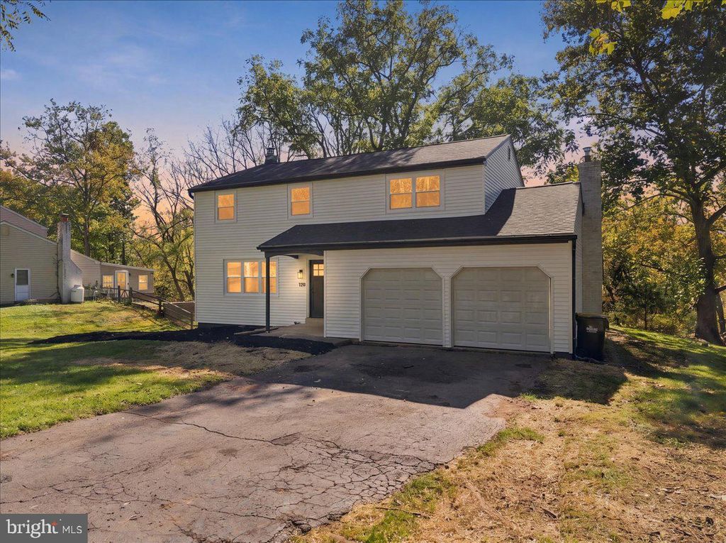 1830 FLINTLOCK CIR, Lansdale, PA 19446