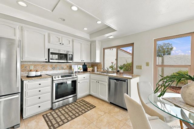 12884 Circulo Dardo, San Diego, CA 92128