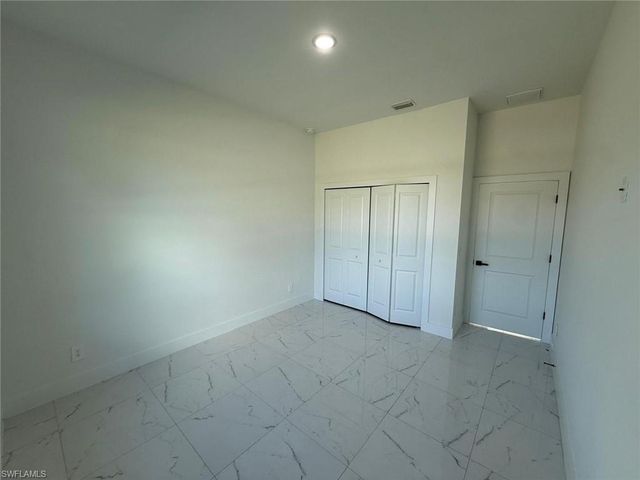 1121 Florence ST E, Lehigh Acres, FL 33974